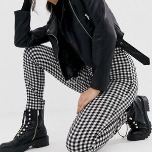 stradivarius Black & White Gingham Ankle Pants
